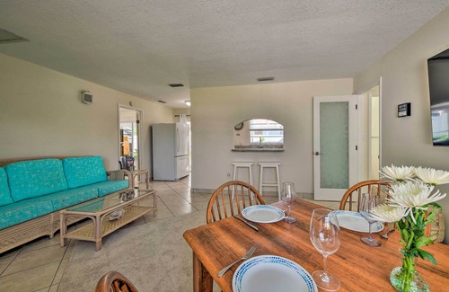 Apollo Beach House | Apollo Beach Gem w/Pool: 'The Flamingo House'