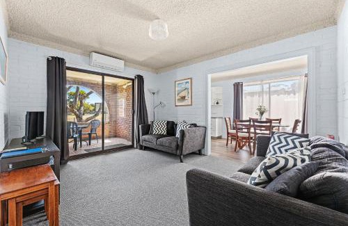 Narooma Apartment | Apollo Unit 19 Ground Floor