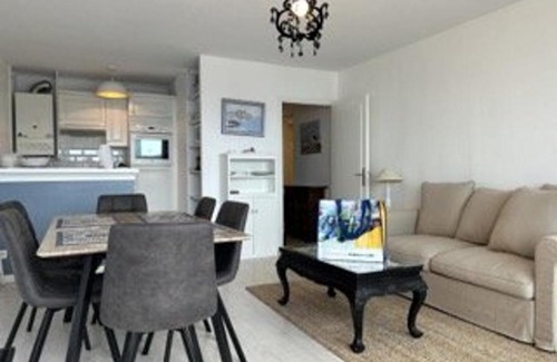 Banyuls-sur-Mer Apartment | Appart 2p/cabine 6 pers à 200m plage Banyuls-sur-Mer, clim, parking, vue imprenable - FR-1-225C-530