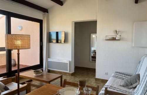 Leucate Apartment | Appart 3 pièces 6 couchages PORT LEUCATE NATURISME PL010-828