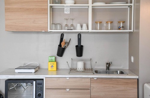 Saint-Just Apartment | Appart avec terrasse et parking à 2 min du metro
