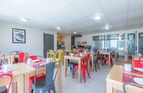 Chalon-sur-Saone Apartment | Appart'City Classic Chalon-Sur-Saone