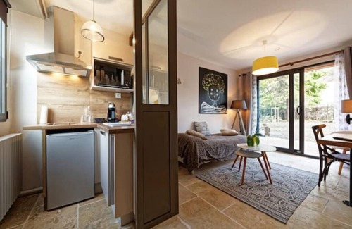 Autun Apartment | Appart 'hôtel Pied à Terre 1