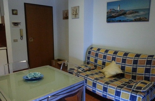 San Tommaso Tre Archi Apartment | Appartamento Prima Fila Mare