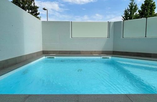 Bergamo Apartment | Appartamento in città con Giardino e Piscina privati