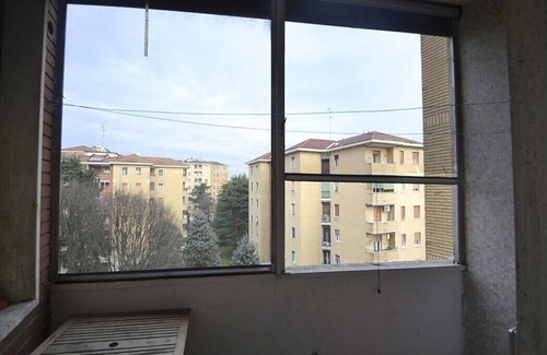 Chiesa Rossa Apartment | Appartamento Meneghino: A welcoming apartment situated a few minutes from the town center, with Free WI-FI.