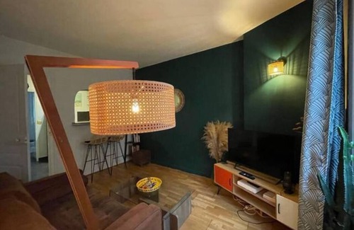 Clichy Apartment | Appartement 2 Pièces de Charmes aux Portes de Paris!