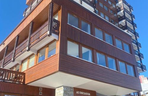 Plagne Centre Apartment | Appartement 2 pièces avec balcon à 100m des pistes à La Plagne - FR-1-455-16