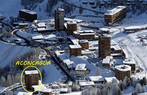 Plagne Centre Apartment | Appartement 2 pièces avec balcon à 100m des pistes à La Plagne - FR-1-455-16