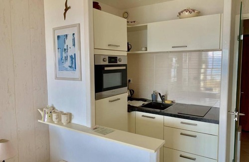 Perros-Guirec Apartment | Appartement 3 étoiles avec belle vue sur mer à PERROS-GUIREC - ref 835