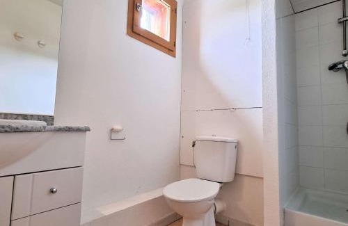 Saint-Etienne-en-Devoluy Apartment | Appartement 8 pers avec balcon, proche commerces et pistes, casier à ski - FR-1-525-199