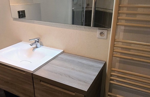 Saint-Sernin-du-Bois Apartment | Appartement 80 M² en Bourgogne
