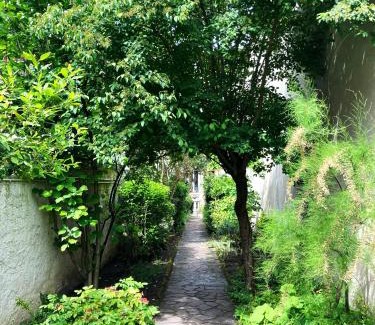 Rigollots Apartment | Appartement calme avec jardin