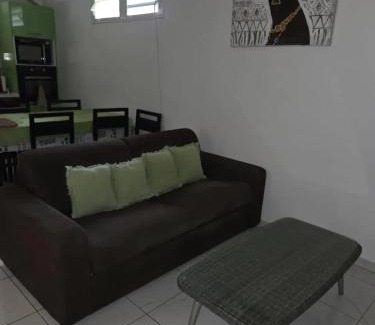 Gros-Morne Apartment | Appartement confortable à Gros-Morne, 60 m², piscine partagée