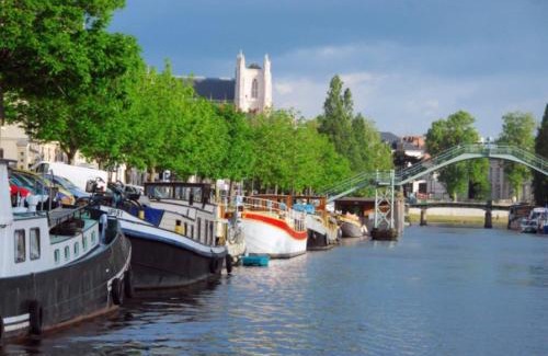 Waldeck-Sully Apartment | Appartement cosy à Nantes avec terrasse