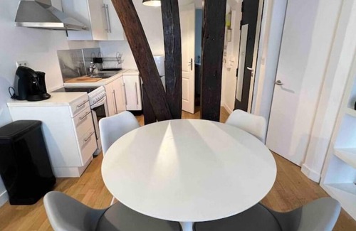 Quartier de la Goutte-d'Or Apartment | Appartement Cosy a Montmartre