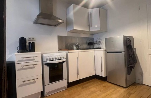 Quartier de la Goutte-d'Or Apartment | Appartement Cosy a Montmartre