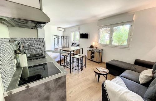 Riou - Petit Juas - Av de Grasse Apartment | Appartement cosy au centre de Cannes