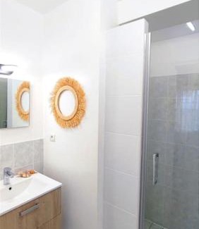 Pleurtuit Apartment | appartement cosy, détente avec terrasse