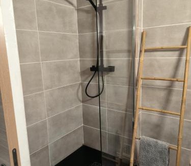 Saint-Serge Apartment | Appartement cosy rénové, Angers centre