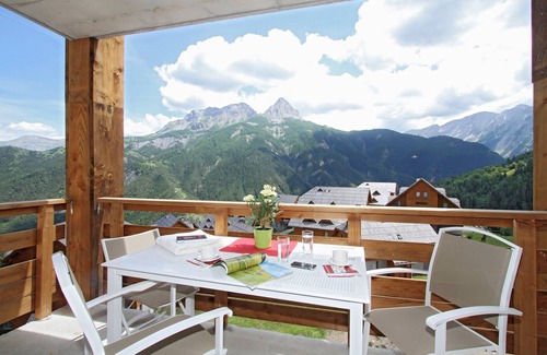 Pra Loup Condo | Appartement de Montagne avec Wi-Fi + Accès Piscine