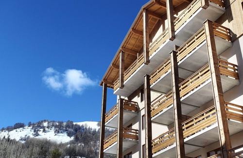 Pra Loup Condo | Appartement de Montagne avec un Balcon !