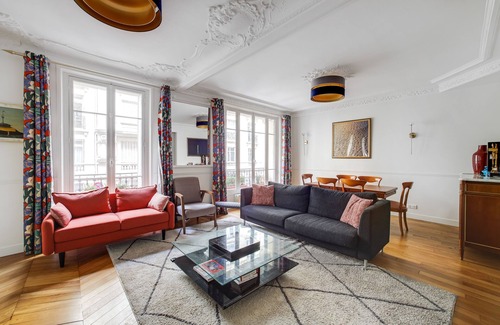 Quartier de l'Ecole-Militaire Apartment | Appartement Familial Derrière les Invalides