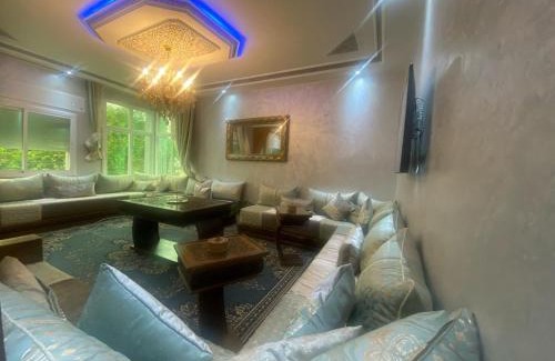 Jbila House | Appartement familiale 3 chambres proche de mer