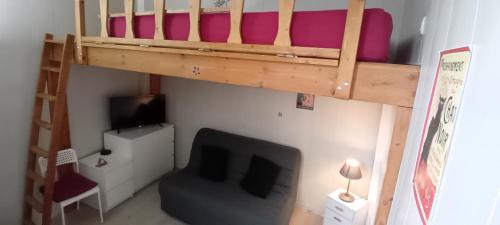 Republique–Point-du-Jour Apartment | Appartement calme aux abords de Paris, Seine