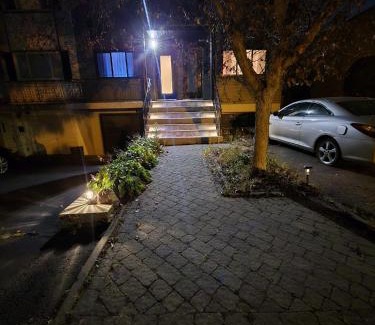 Longueuil Apartment | Appartement, Jacuzzi, Spa et terasse