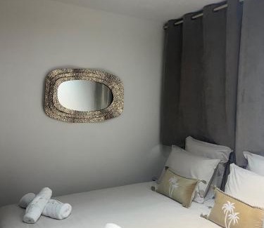 Ladoix-Serrigny Apartment | Appartement Les Nuits en Grands Crus - proche Beaune, au cœur des vignes