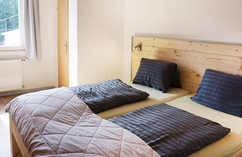 Faak am See Apartment | Appartement mit Bergblick - Aktiv-appartements Karawanken Lodge