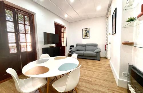 Santa Catalina Apartment | Appartement Neuf avec Rooftop 69 M2 - STAYINSEVILLE