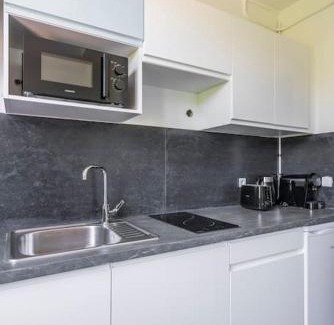 Puteaux Apartment | Appartement spacieux Vue sur Tour Effeil - Puteaux
