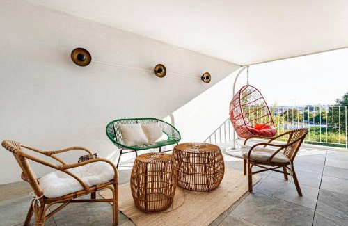 Begles Apartment | Appartement T2 lumineux avec loggia et parking - proche gare Bordeaux Saint-Jean