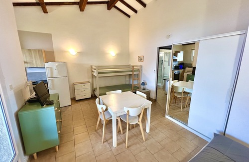 Corse-du-Sud Apartment | Appartement vue mer et Montagne, à Létage