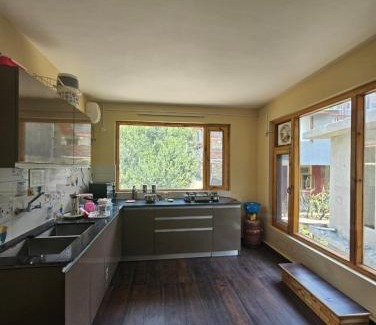 Manali House | Apple Inn Wandervale Cottage