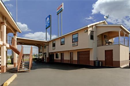 Tyler Hotel | Apple Tree Inn