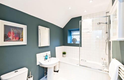 Great Longstone House | Applehoe Cottage