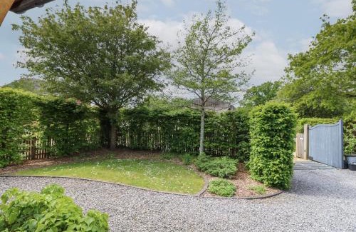 New Forest District Apartment | Appletree Cottage