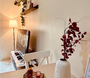 Settat Apartment | Apprt 2min de la Gare,Wi-Fi Fibre, Netflix ,PS4