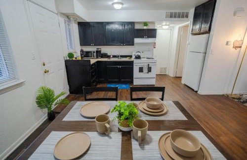 Ypsilanti Apartment | APT Near Hospital,UofM,EMU