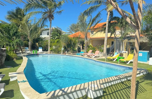 Opal Apartment | Apt Orchid, close to beach and high rise beach front hotels