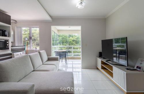 Jurere Apartment | Apt with balcony, few minutes from the sea CCB103