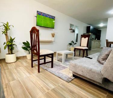 Guadalajara de Buga Apartment | Apto cerca la basílica con aire acondicionado