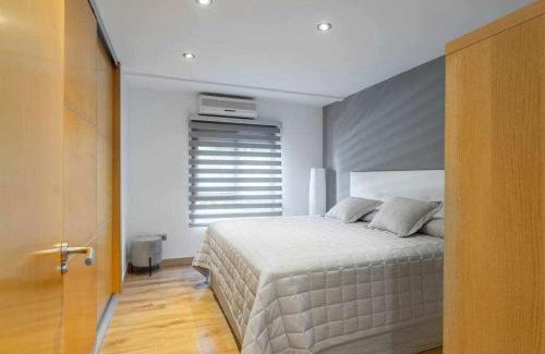 Benicassim Apartment | Apto moderno con piscina en 1ª línea de playa