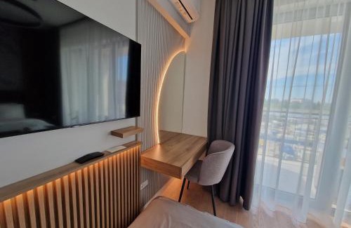 Sarajevska Apartment | Aqua Royal BW studio