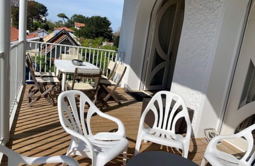Le Moulleau Apartment | ARCACHON LE MOULLEAU APARTMENT RENOVATES TERRACE AND PARKING FOR 6 PEOPLE