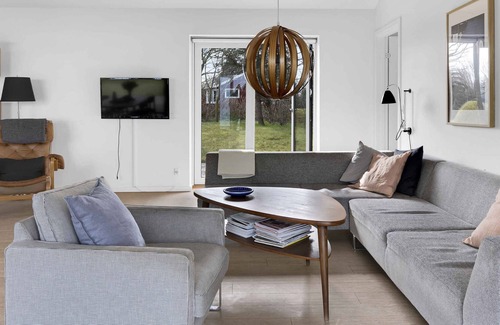 Horve House | Architect-designed summer house with sea view