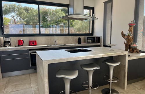 Occhiatana Villa | Architect-designed villa with sea view